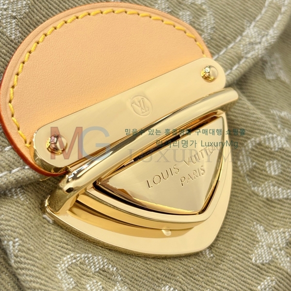 ���̺��� ���� īŰ ���� M27210-1