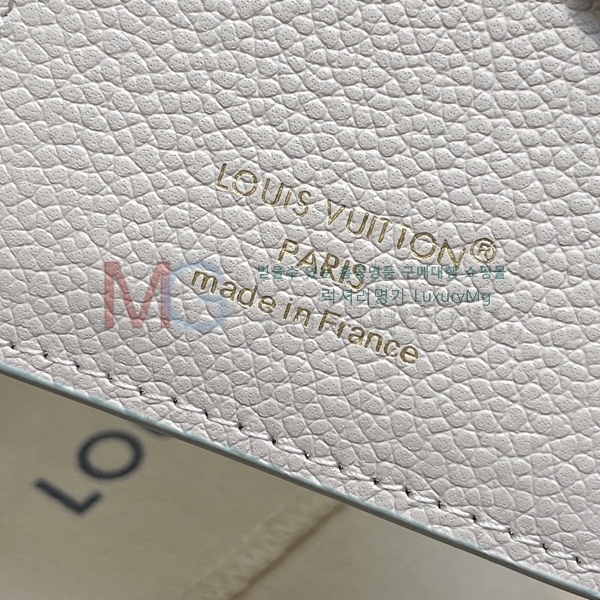 ���̺��� Ŭ���� ���� M28049-2