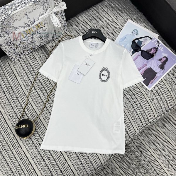 ���� �ο��� ���� Ƽ���� LOW244502-3