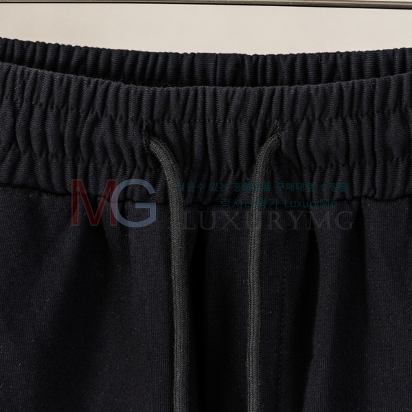 �������� ũ������ �ݹ��� 23435874-1