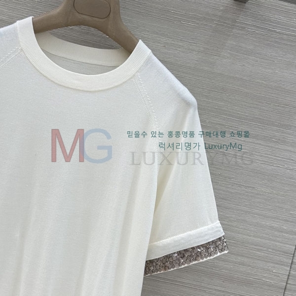 ���� ���ڷ� ��ġ�ڸ� ���� Ƽ���� BC2350623-8