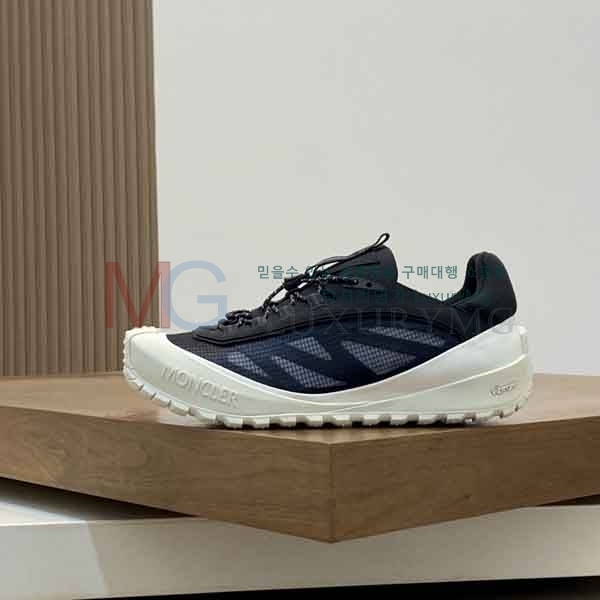 ���� ��**�� ����Ŀ�� M8887054-4