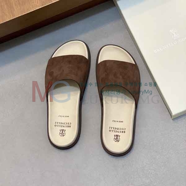 ���� ���ڷ� ��ġ�ڸ� ������ B7780841