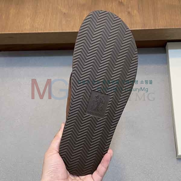 ���� ���ڷ� ��ġ�ڸ� ������ B77806611