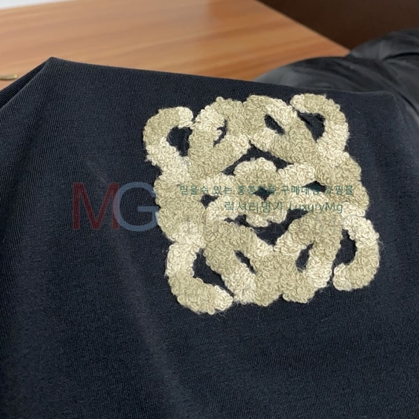 ���� �ο��� ���� Ƽ���� LO15367-2