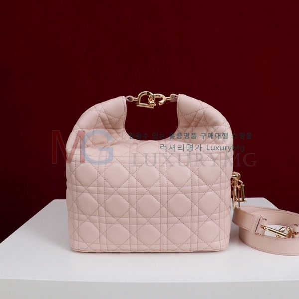 ��� �̴Ϲ� M1538-6