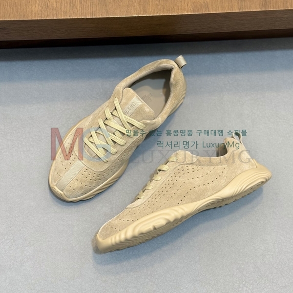 ���� �����޽� �ȭ HR93504-4
