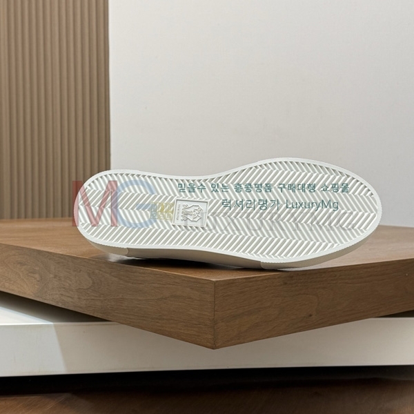 ���� ���ڷ� ��ġ�ڸ� �ȭ BC628890-8