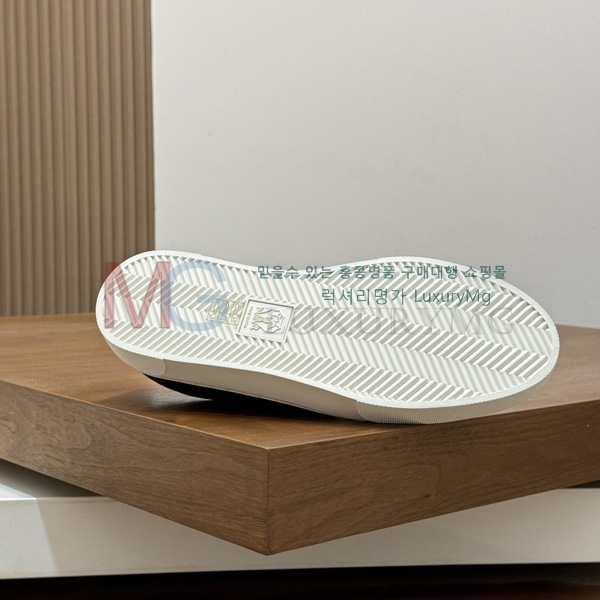 ���� ���ڷ� ��ġ�ڸ� �ȭ BC628890-4