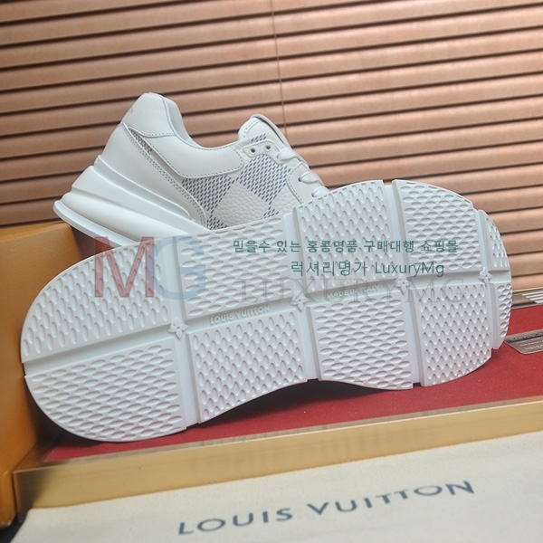 ���� ����*�� �ȭ LV1874580-1