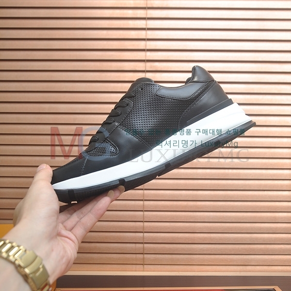 ���� ����*�� �ȭ LV1874580-3