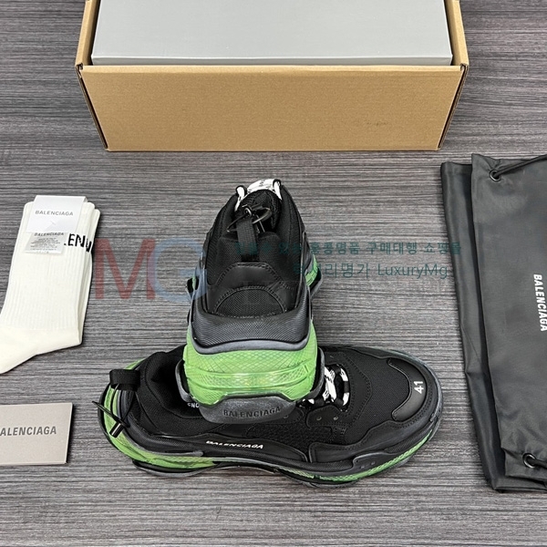 �������� �߷��þư� ����Ŀ�� BA8169066-1