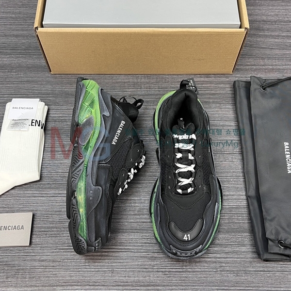 �������� �߷��þư� ����Ŀ�� BA8169066-1