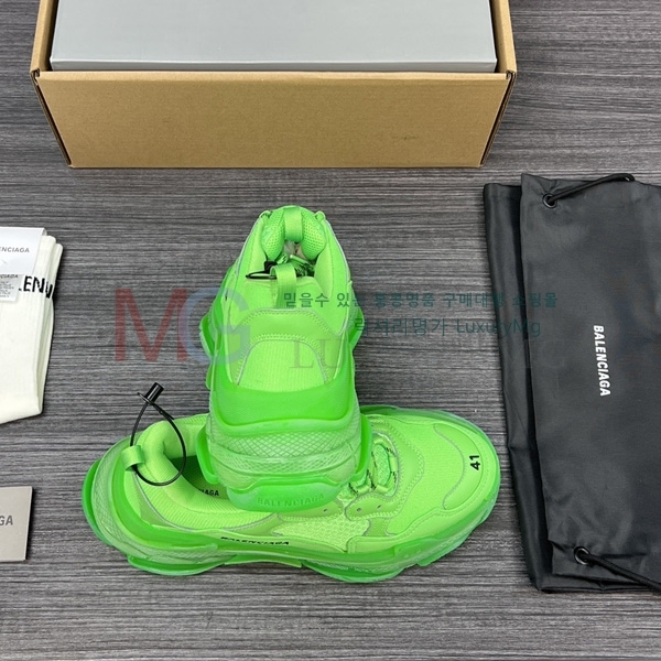 �������� �߷��þư� ����Ŀ�� BA8169066-12