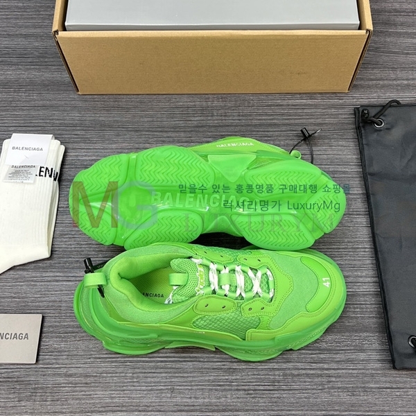 �������� �߷��þư� ����Ŀ�� BA8169066-8