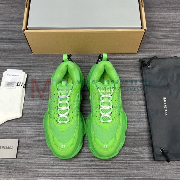 �������� �߷��þư� ����Ŀ�� BA8169066-8