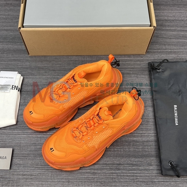 �������� �߷��þư� ����Ŀ�� BA8169066-6