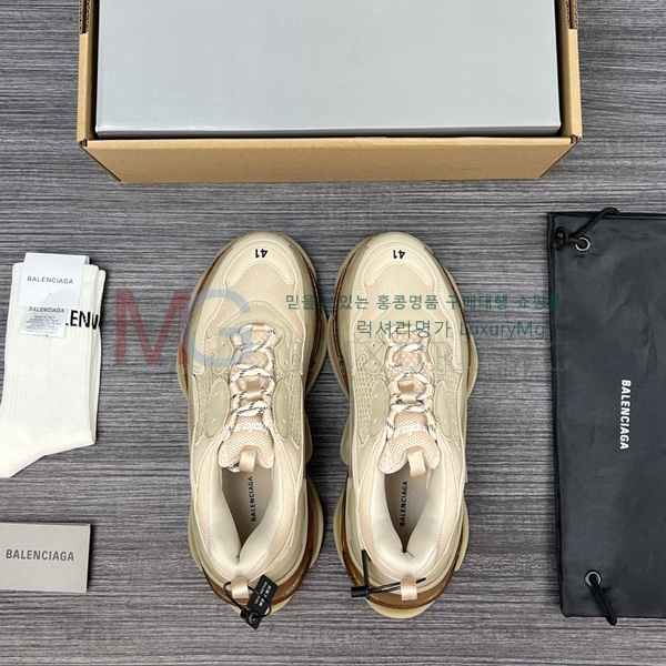 �������� �߷��þư� ����Ŀ�� BA8188905-4
