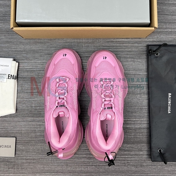 �������� �߷��þư� ����Ŀ�� BA8169066-4