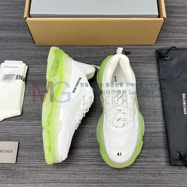�������� �߷��þư� ����Ŀ�� BA8188905-1