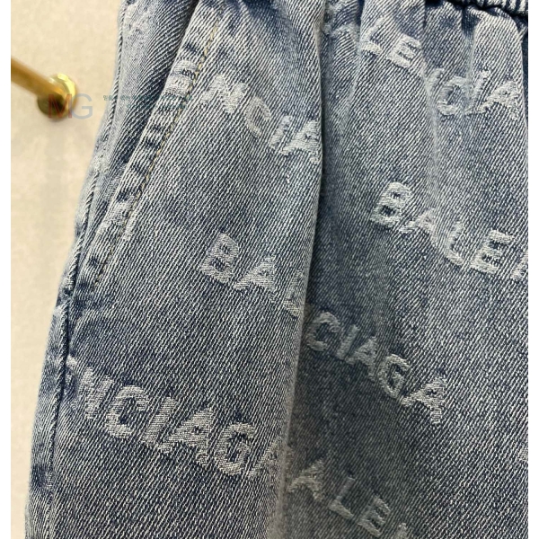 ���� �߷��þư� �ݹ��� BA534379