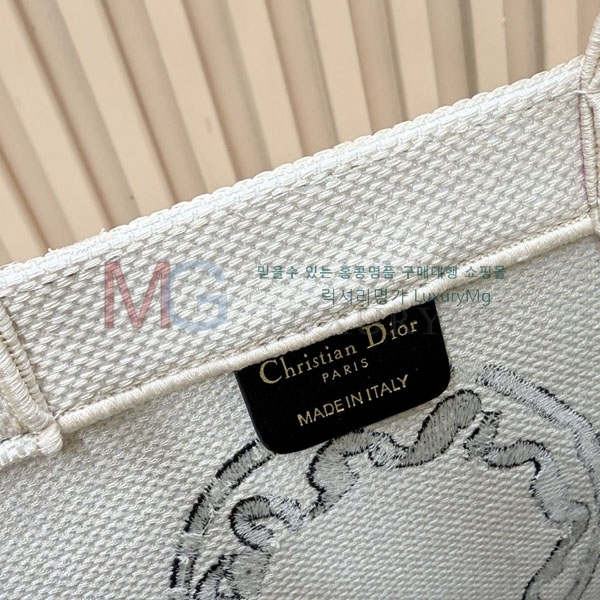 ��� �̵� �� ��Ʈ�� S8850-3