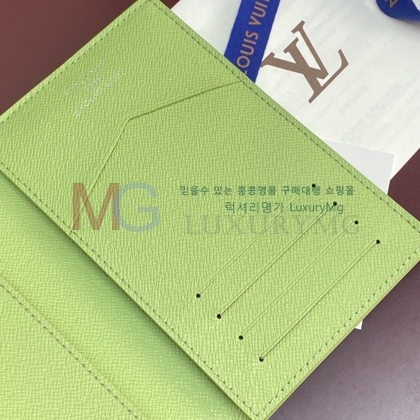 ���̺��� �н���Ʈ Ŀ�� �������� M2A347-1