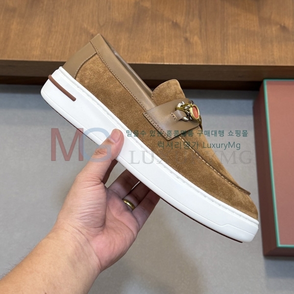���� �η�**�� ���� LP568226-2