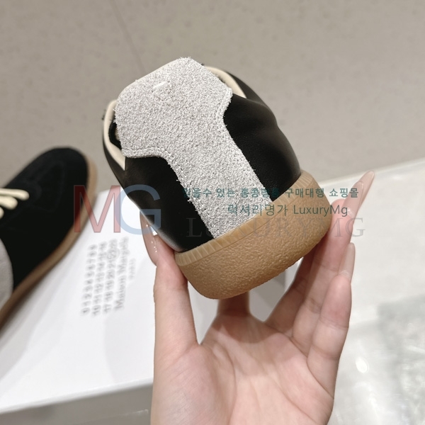 �������� �������������� �ȭ MR370065-6