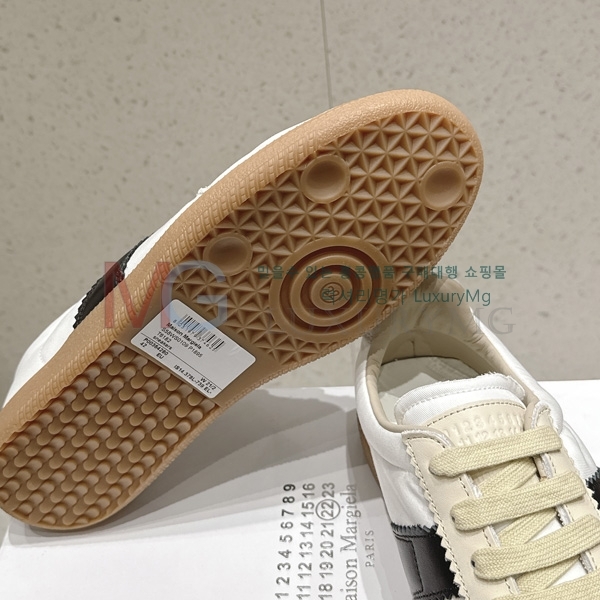 �������� �������������� �ȭ MR370065