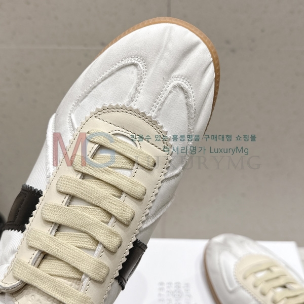 �������� �������������� �ȭ MR370065