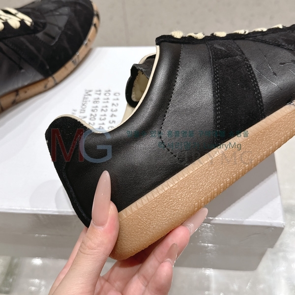 �������� �������������� �ȭ MR37733-4