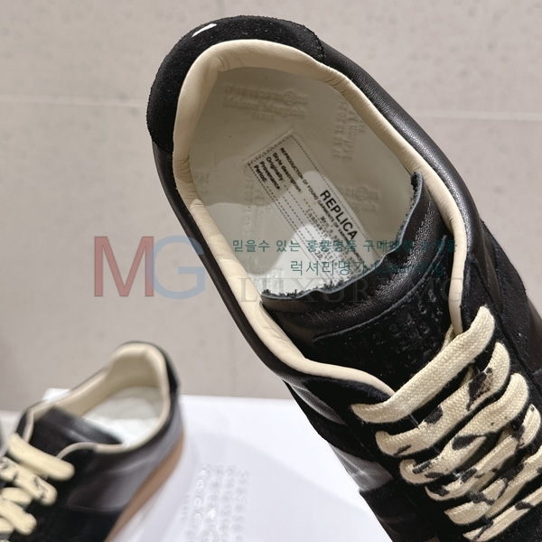 �������� �������������� �ȭ MR37733-4