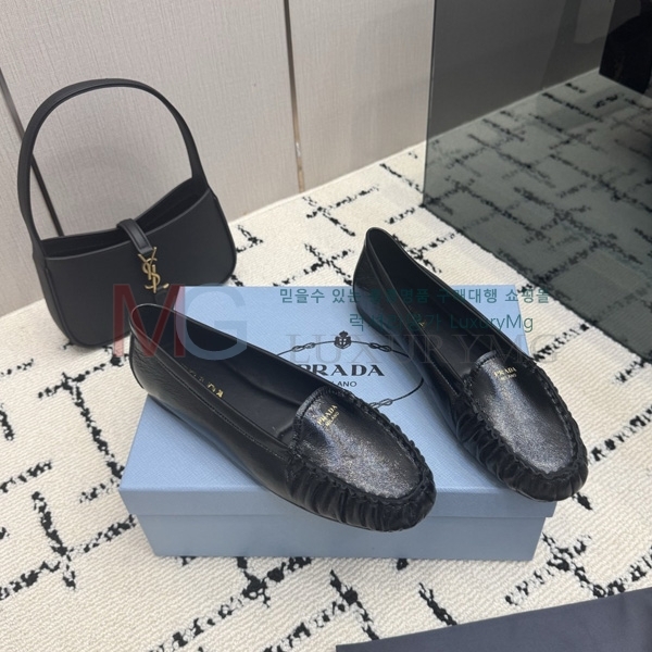 ���� ����� Ŭ���� ���� P5880177-6