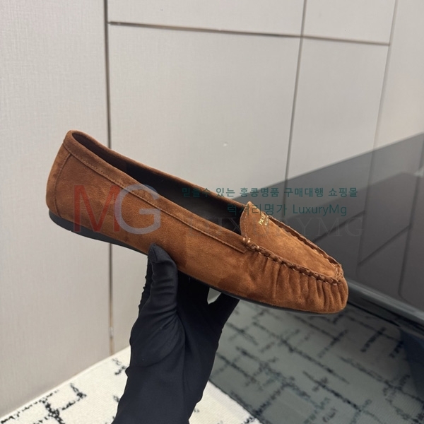 ���� ����� Ŭ���� ���� P5880177-4