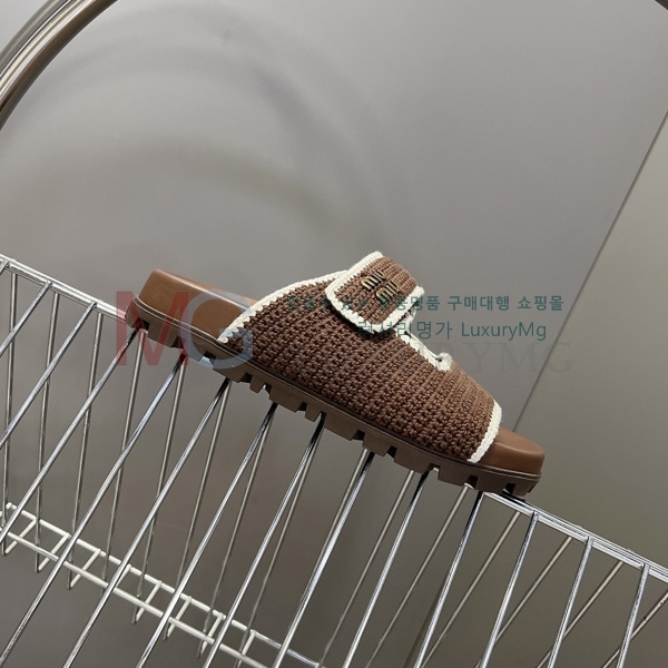 ���� �̿�̿� ���� MIU069011