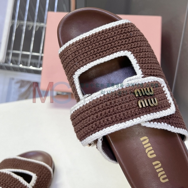 ���� �̿�̿� ���� MIU069011