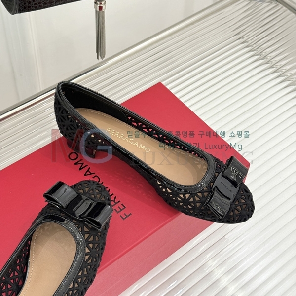�䷹���� ������ F89122280-1