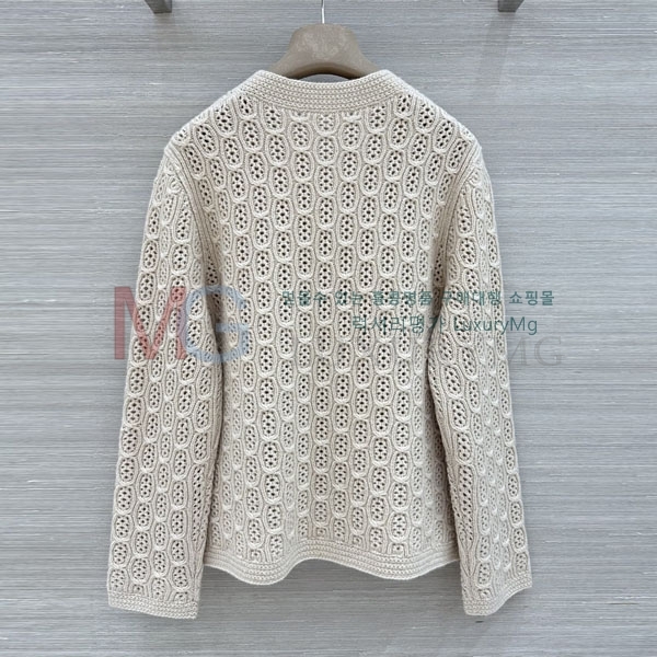 ���� �η�**�� ������ ����� LP451044-17