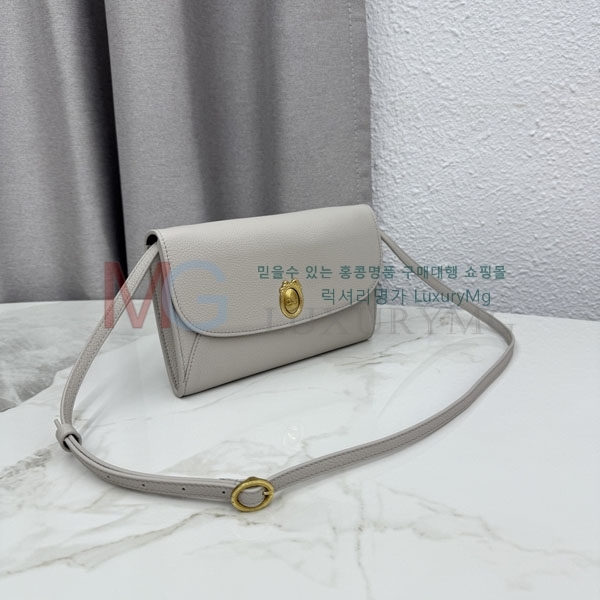 ��� �޴޸��� ������ ��Ʈ�� �Ŀ�ġ S6112-2