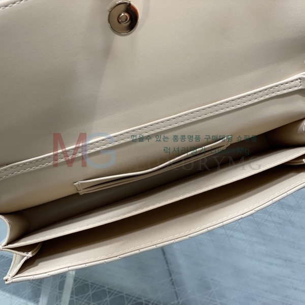 ��� ���� �� �̴� ��� S0502-18