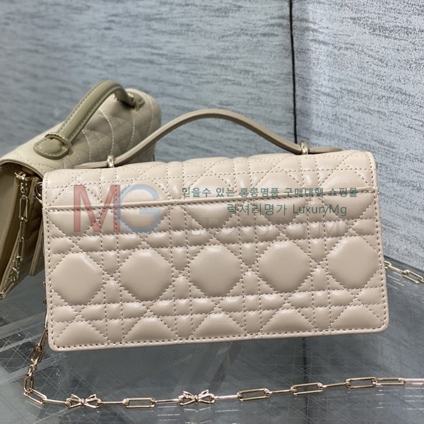 ��� ���� �� �̴� ��� S0502-18