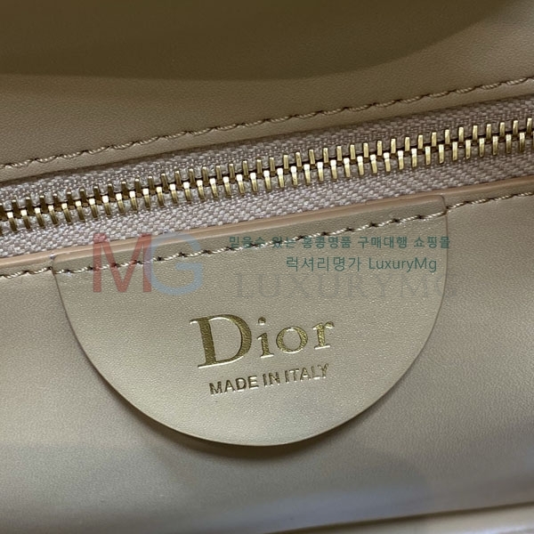 ��� ��Ŷ�� M7704-3
