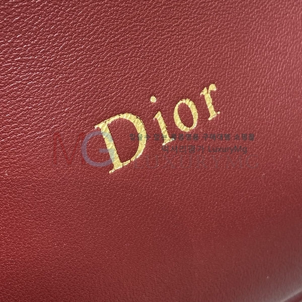 ��� ��Ŷ�� M7704-8