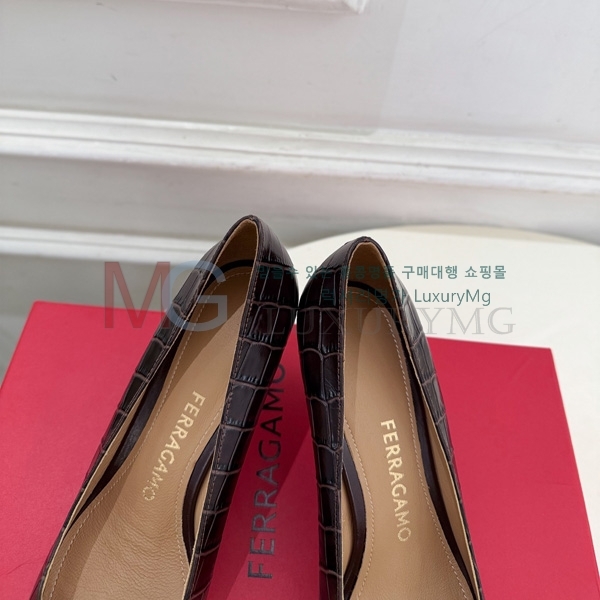�䷹���� ������ FE1888904-1
