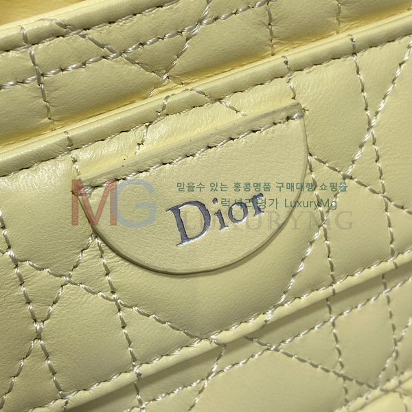 ��� Ʈ���� �̴� ��Ŷ�� D32326-8