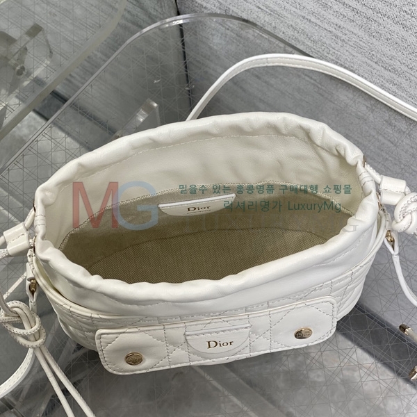 ��� Ʈ���� �̴� ��Ŷ�� D32326-1