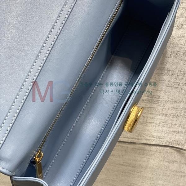 ��� �޴޸��� �Ŀ�ġ D30309-6