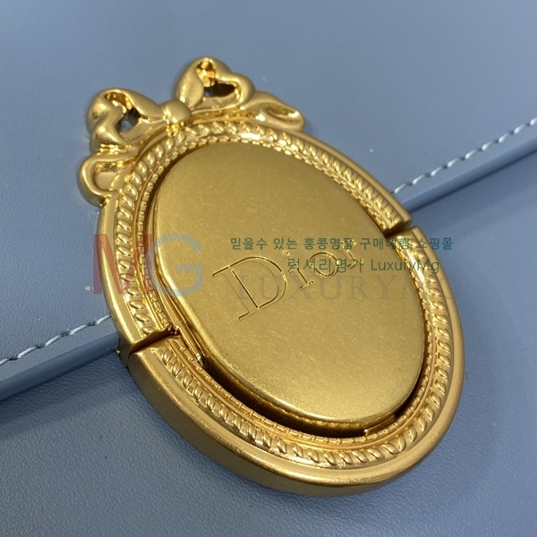 ��� �޴޸��� �Ŀ�ġ D30309-6